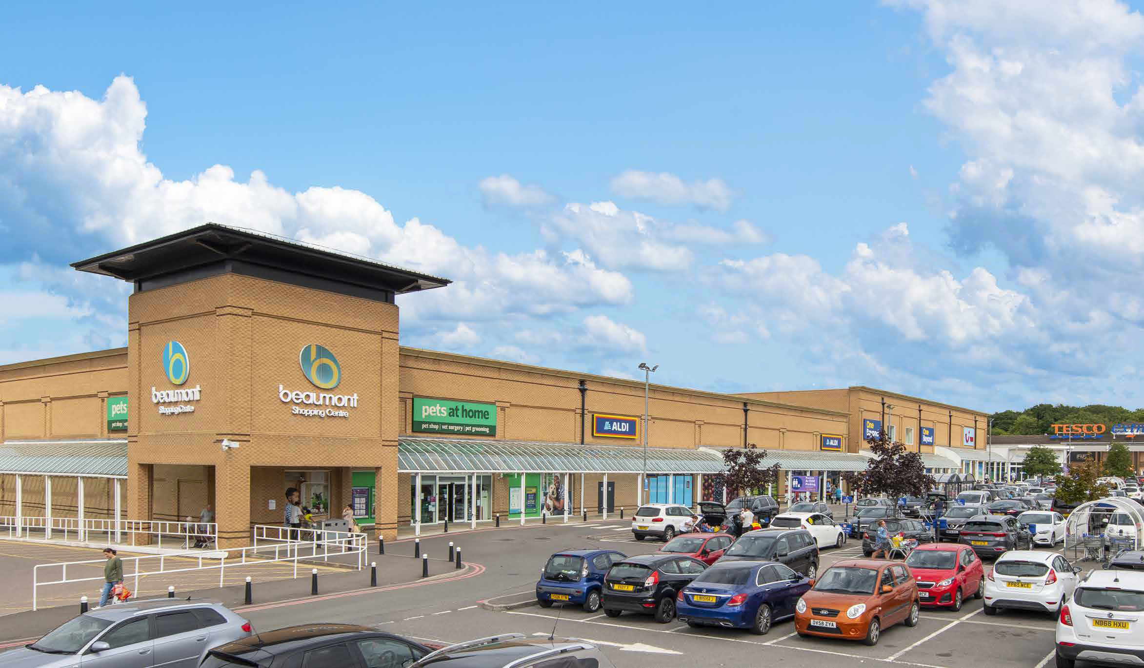 Beaumont Shopping Centre Beaumont Way Leicester LE4 Retail